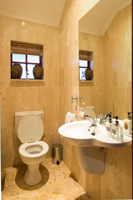 Five Burnham Guest House Durban Ruang foto