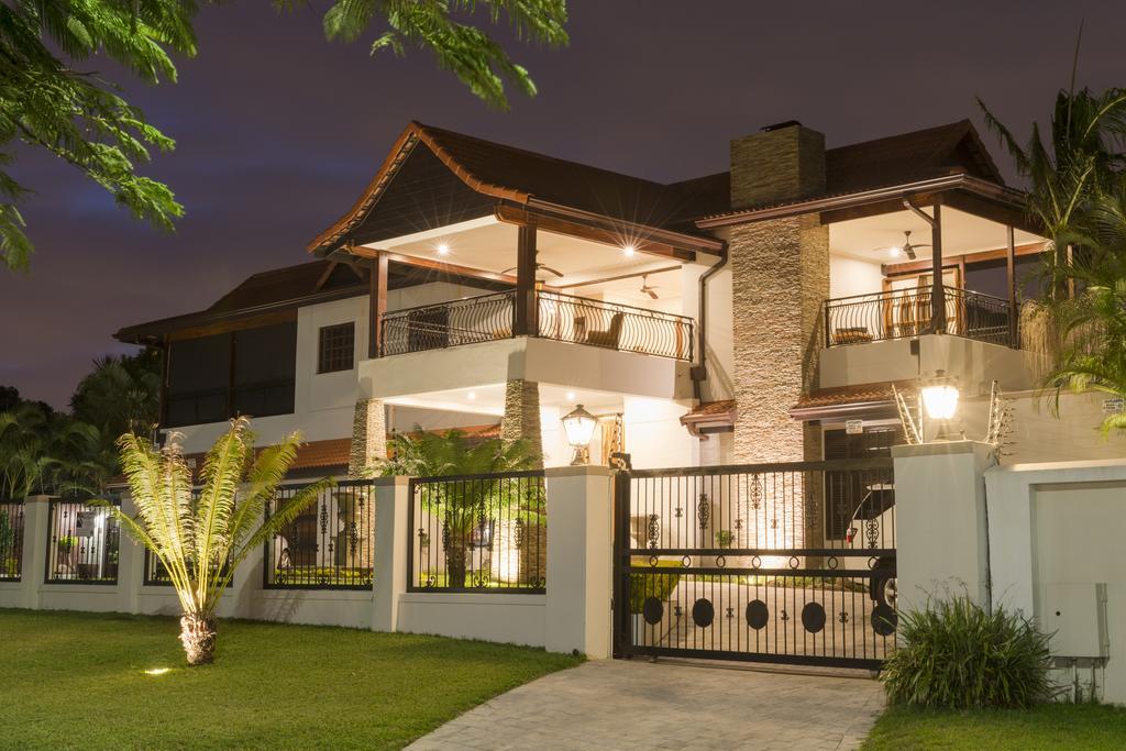 Five Burnham Guest House Durban Bagian luar foto